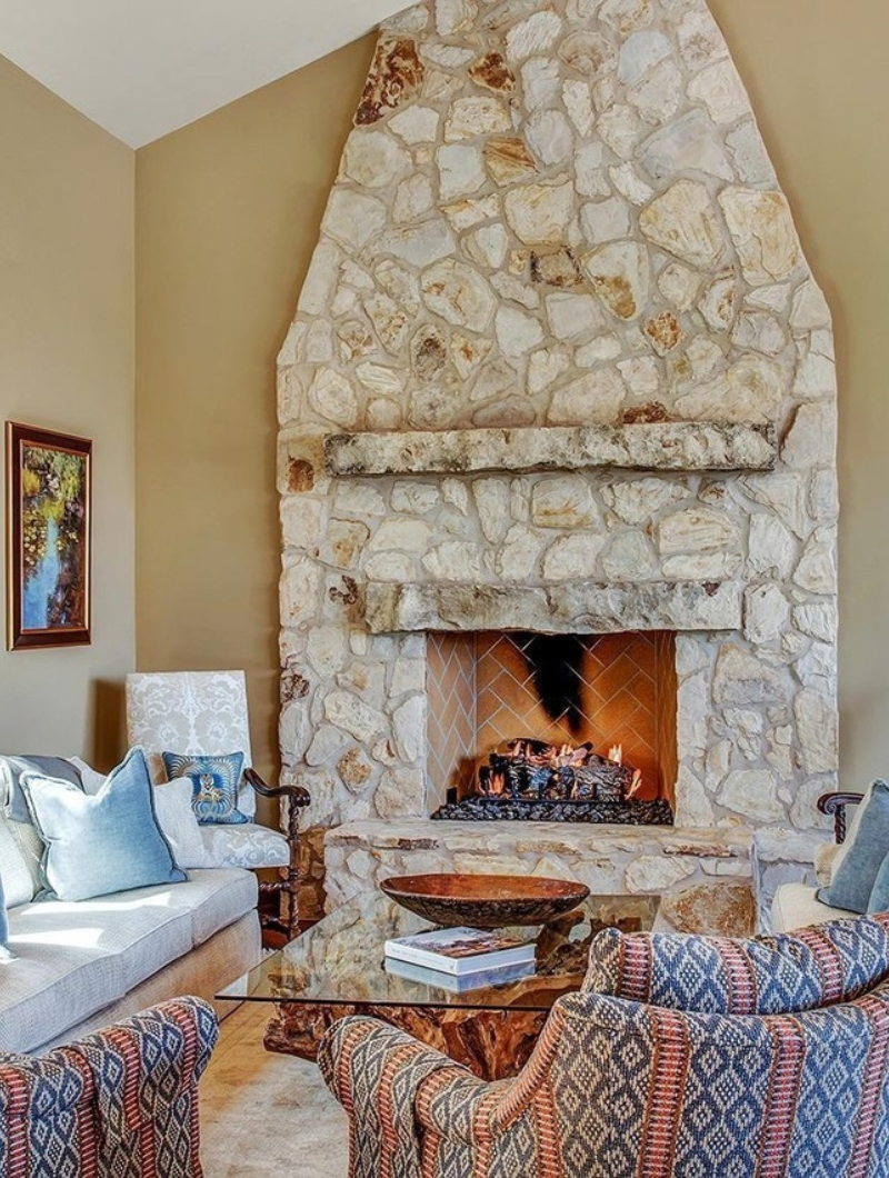 Calistoga Fireplace